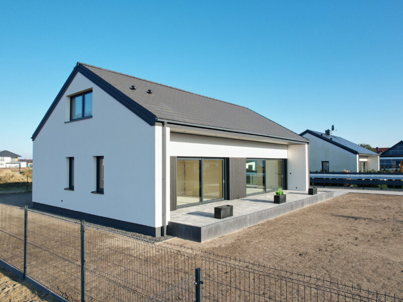 Luksusowy Dom Parterowy w Prestiżowej Lokalizacji - Koszalin Jamno